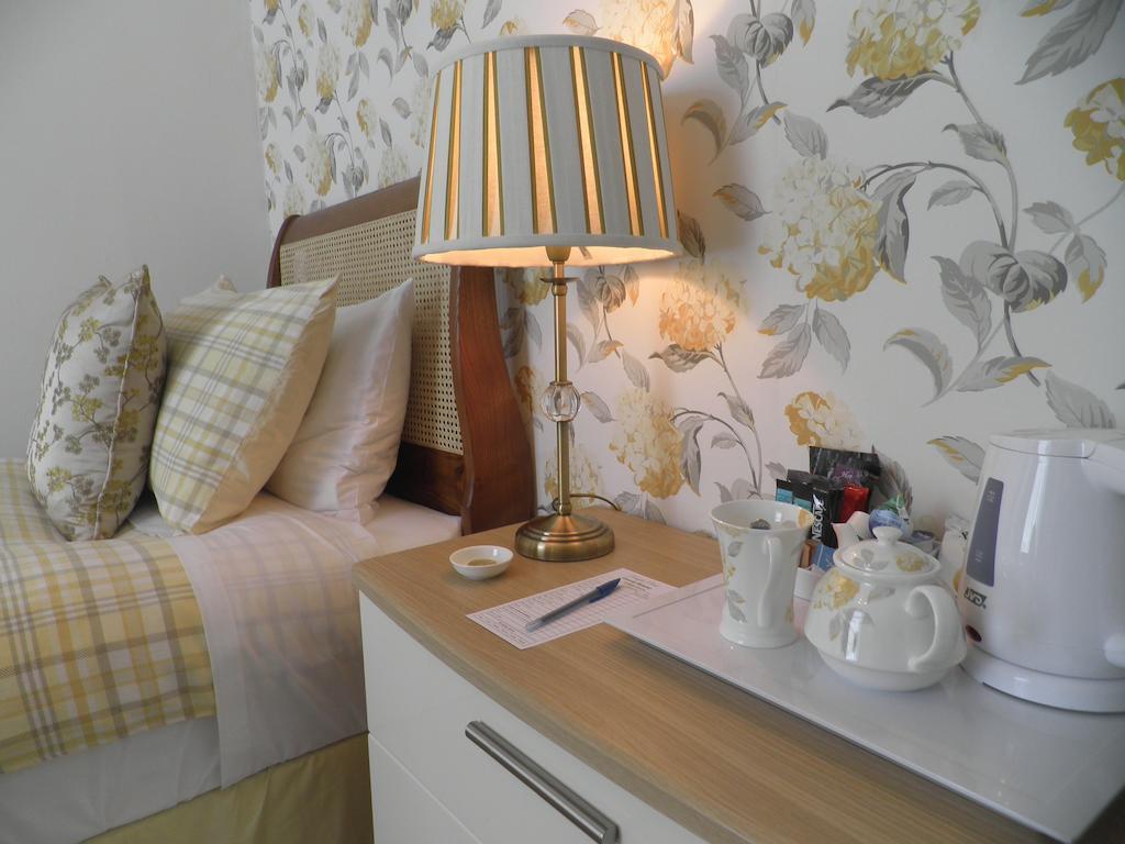 Douglas Park Guest House Kirn Phòng bức ảnh